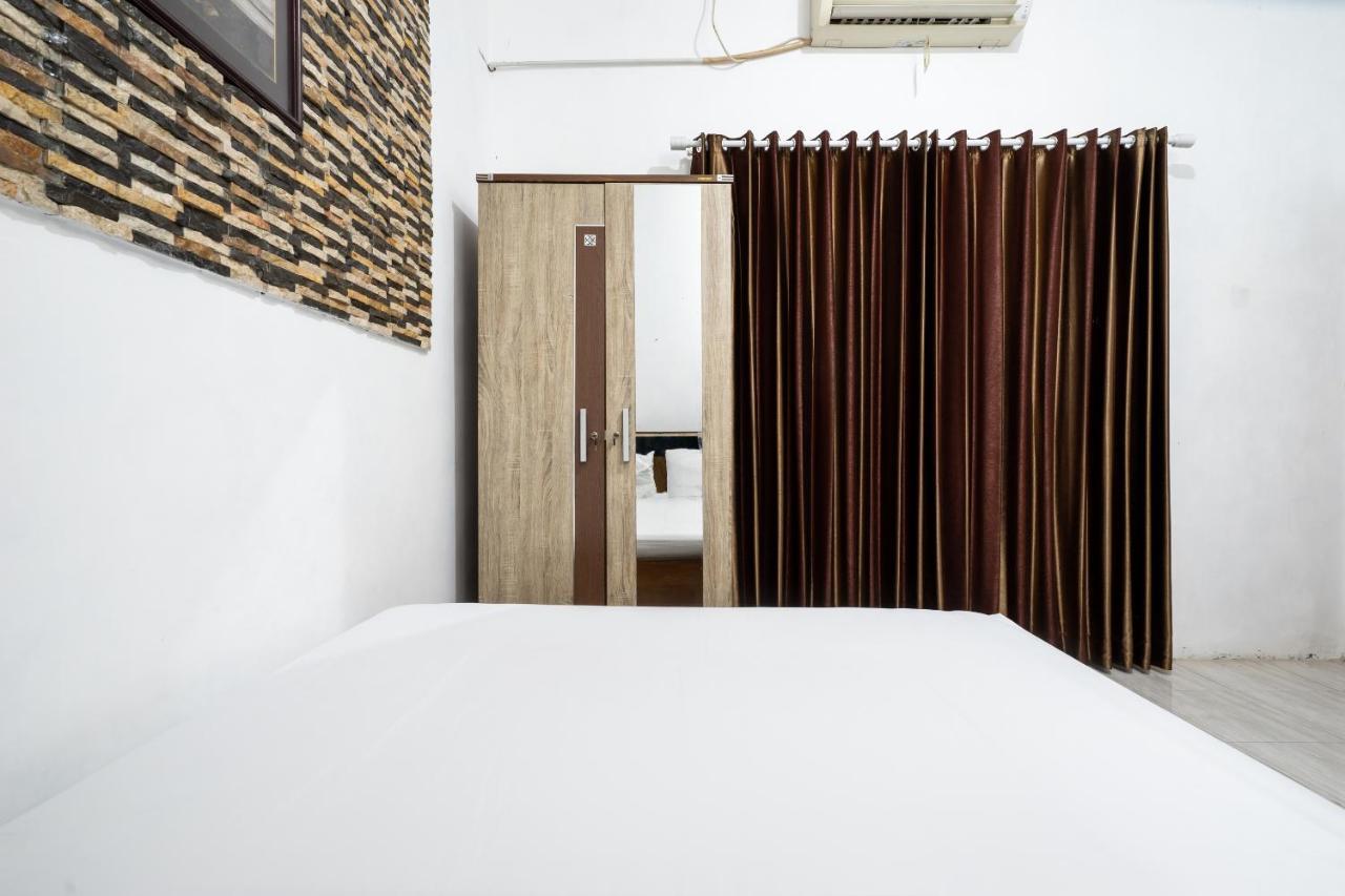 Oyo 2098 Homestay Kk Ngaglik Екстер'єр фото